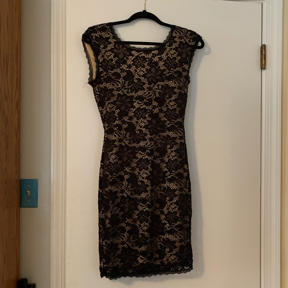 Windsor Black & Nude Lace Homecoming Dress
